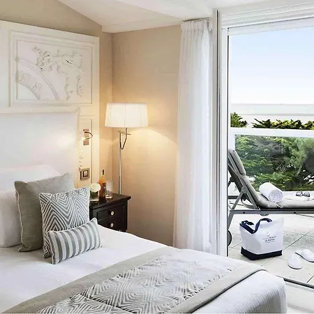Otel Barriere Le Royal 5*