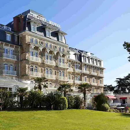 Barriere Le Royal Otel 5*