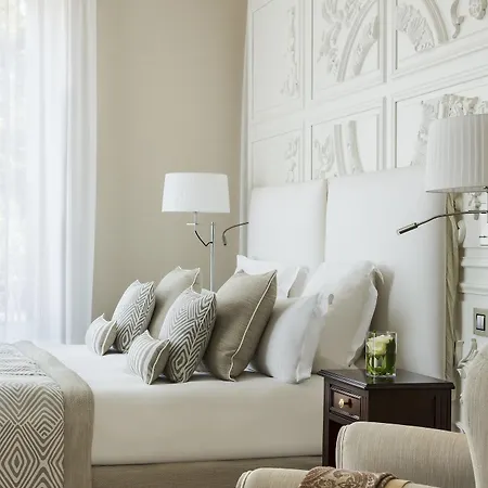 Barriere Le Royal Hotel 5*