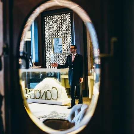 Barriere Le Royal 5*