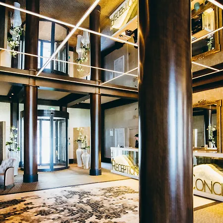 Barriere Le Royal 5*