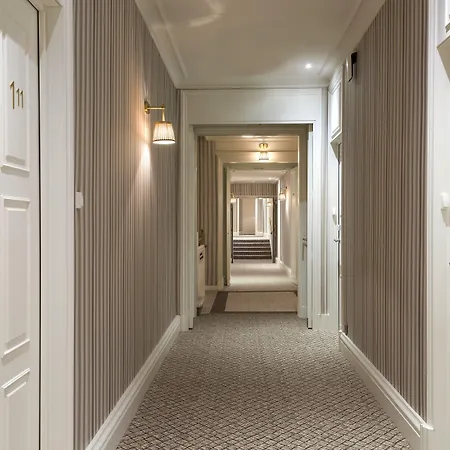 Barriere Le Royal Hotel