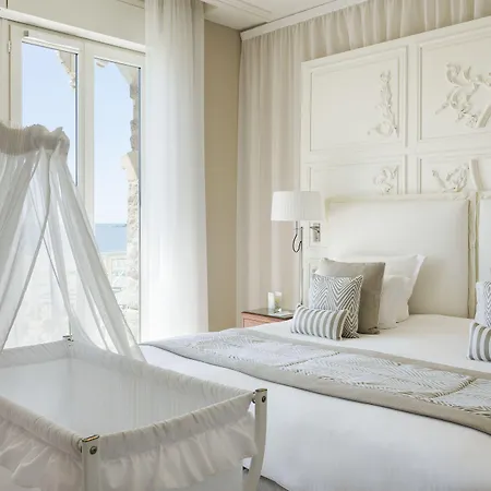 Ξενοδοχείο Barriere Le Royal