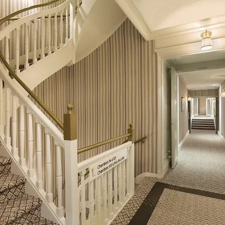 Barriere Le Royal Hotel