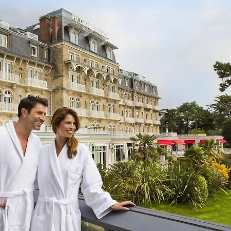 Ξενοδοχείο Barriere Le Royal