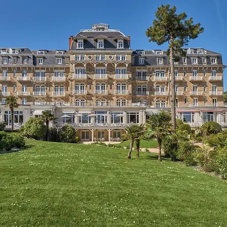 Barriere Le Royal Hotel