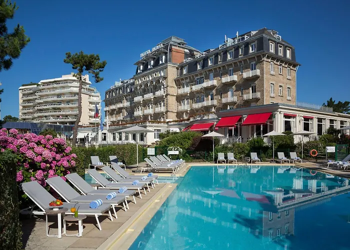 Hotel Barriere Le Royal